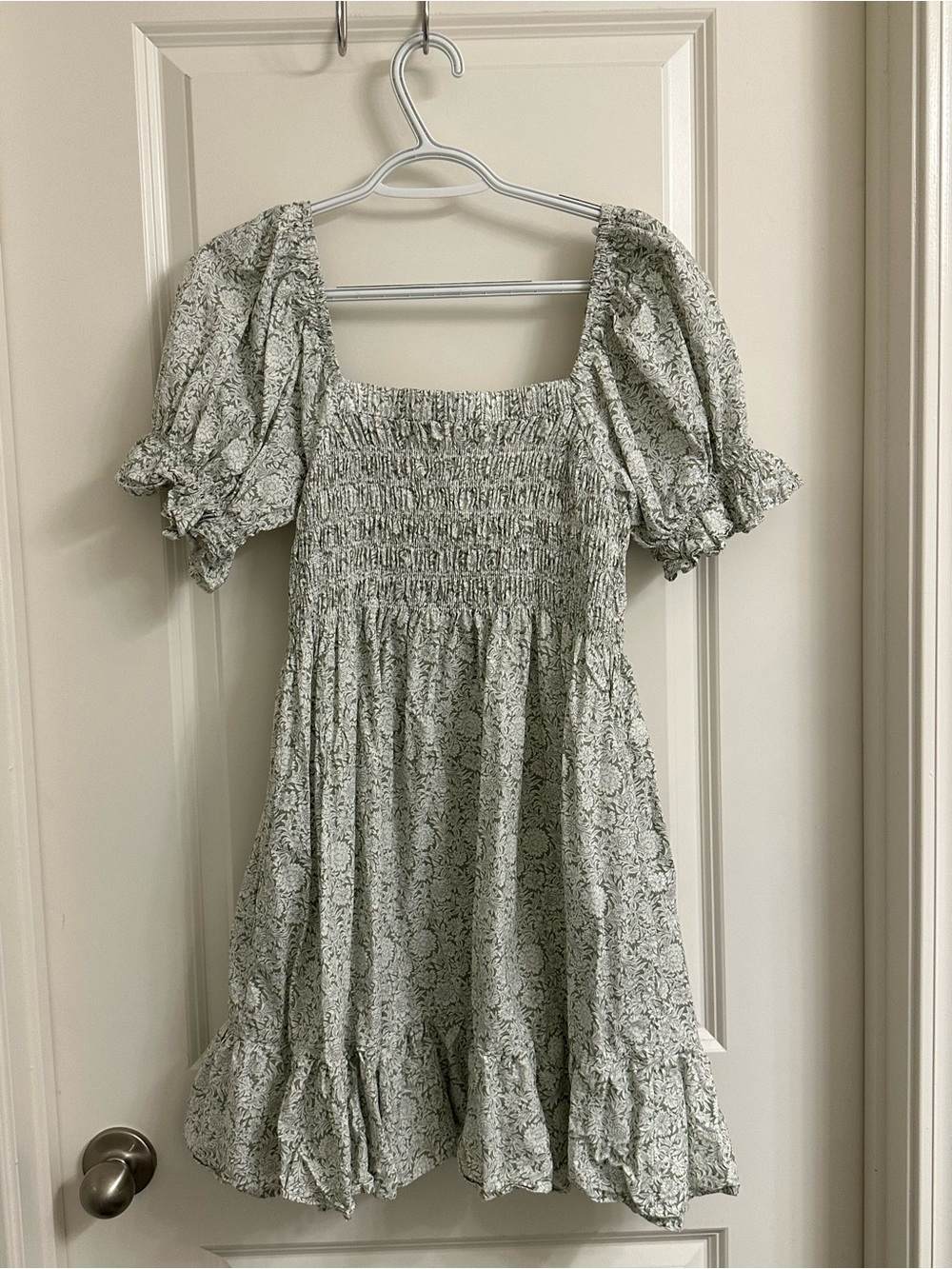 Smocked Puff Sleeve Floral Mini Dress - Sage Green